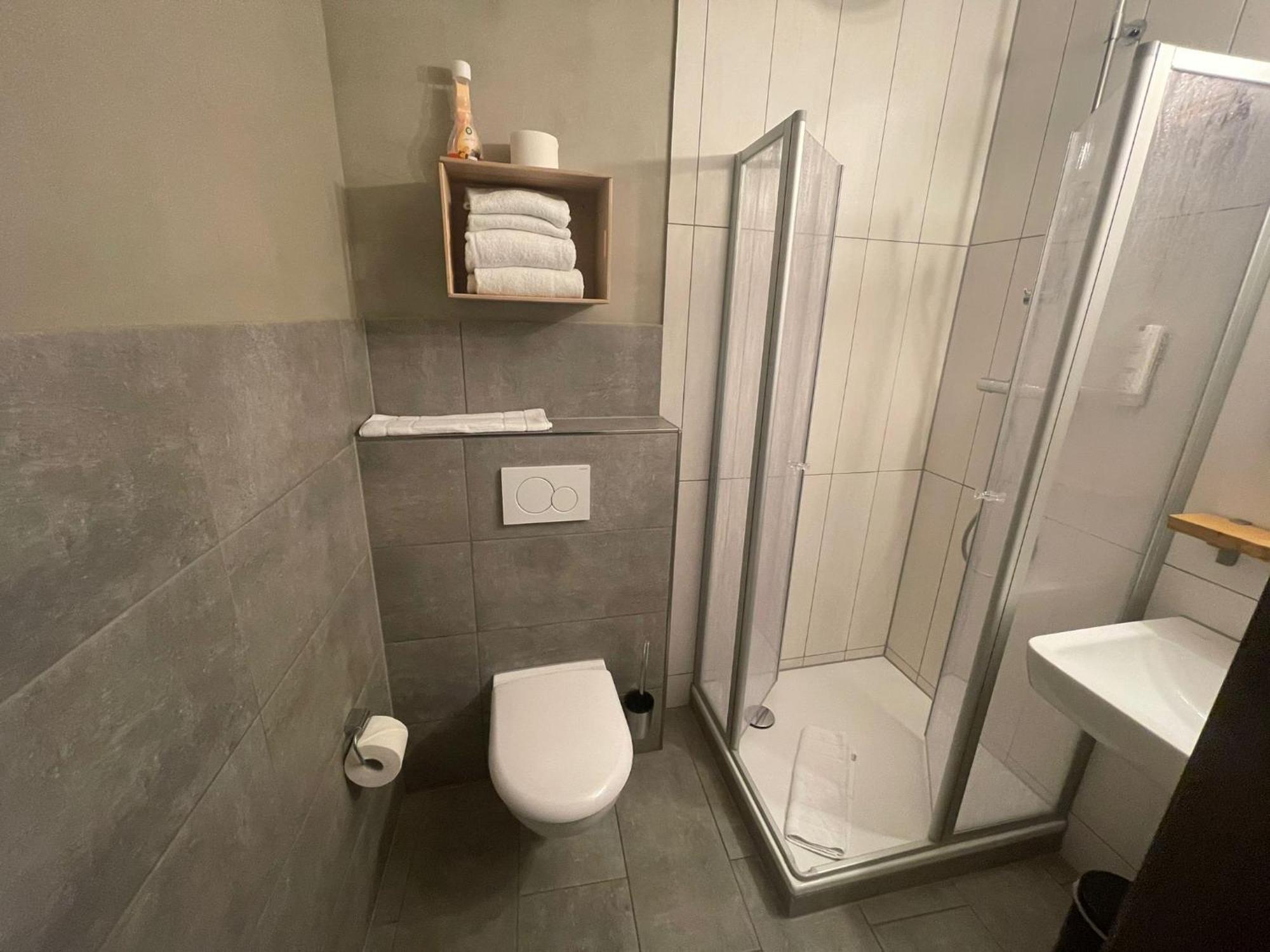 Zentrales Kobytinyhaus City Apartment Herford,Wlan,Parkplatz Dış mekan fotoğraf